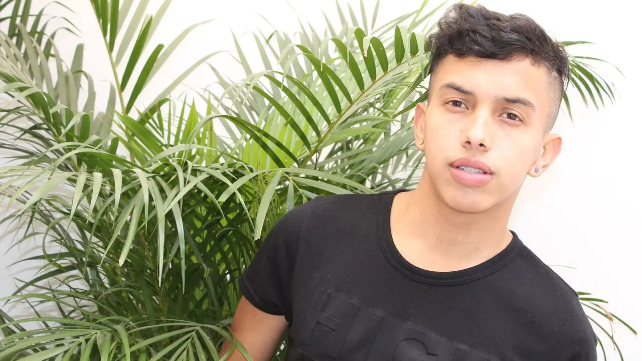 Discover PatrickStrongBoy VIP show