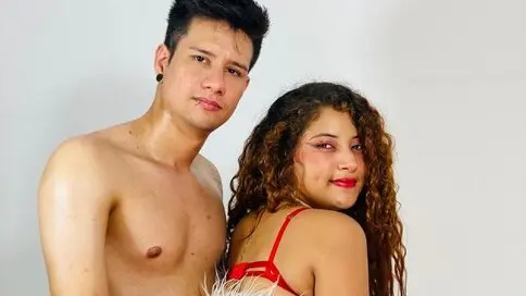 Discover WillyAndBety VIP show