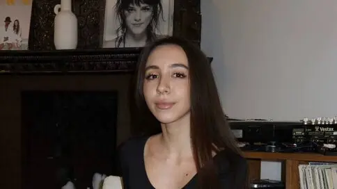 Discover AdaHartley VIP show