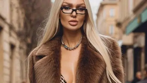 Discover AlexaBesten VIP show