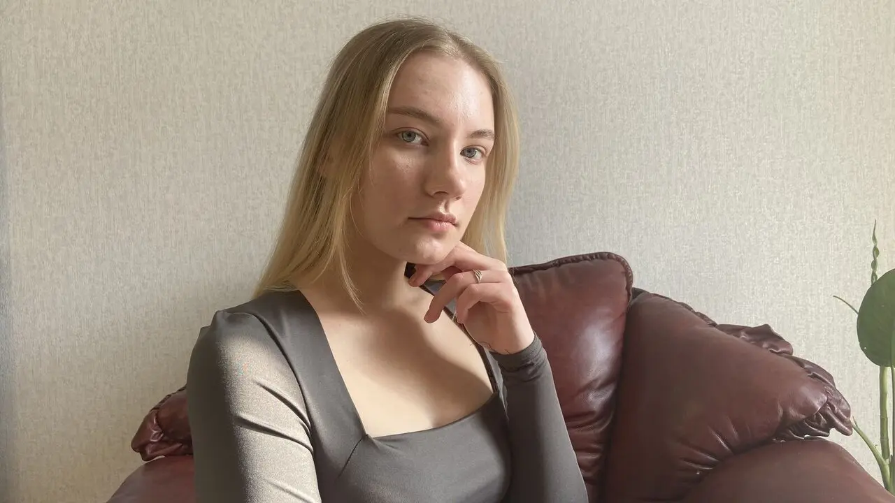 Discover AlisaMedisson VIP show