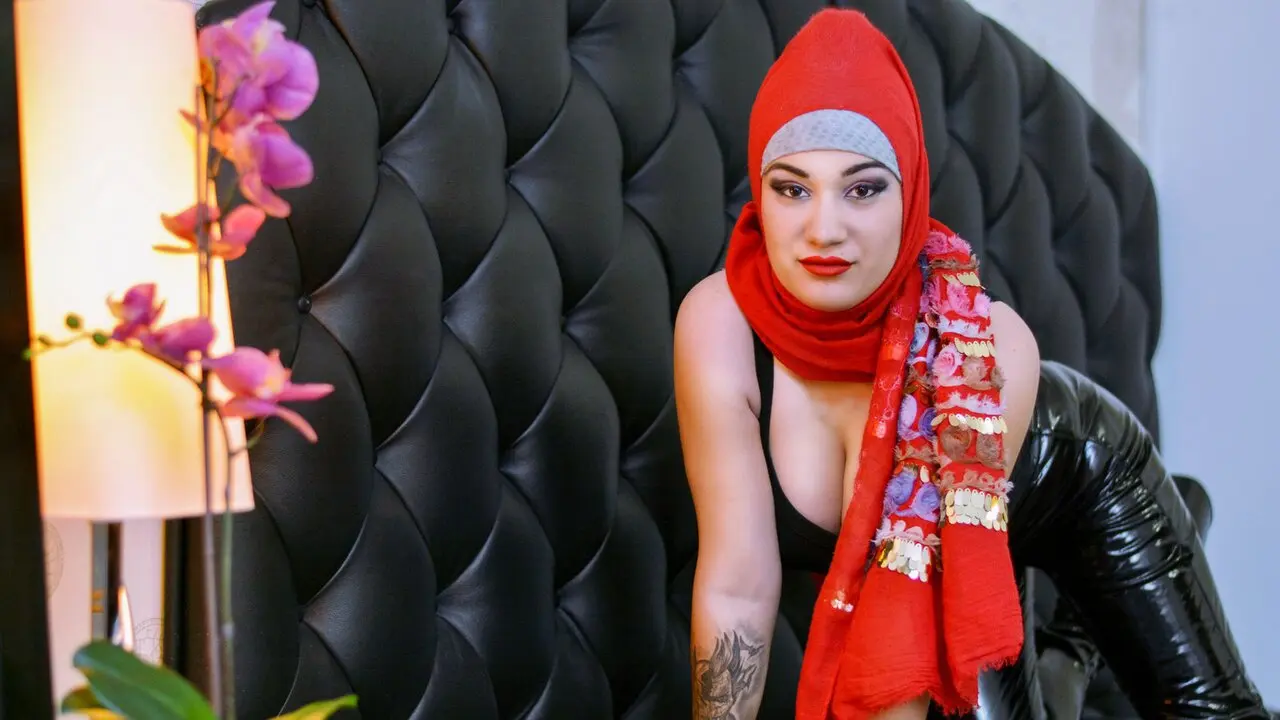 Discover ArabianEliana VIP show