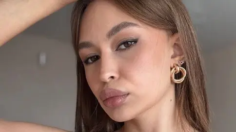 Discover MarryKlark VIP show