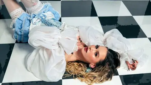 Discover MiraArim VIP show