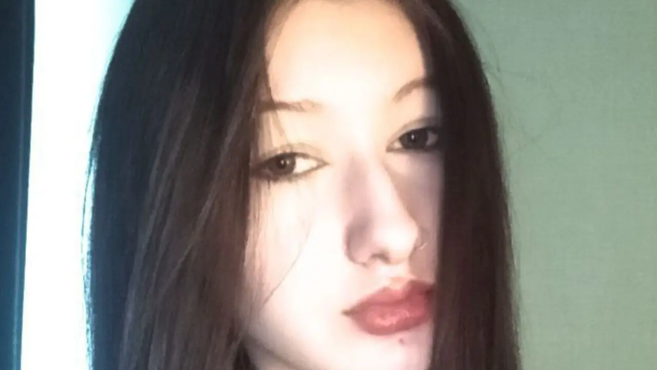 Discover NikkiEveretts VIP show