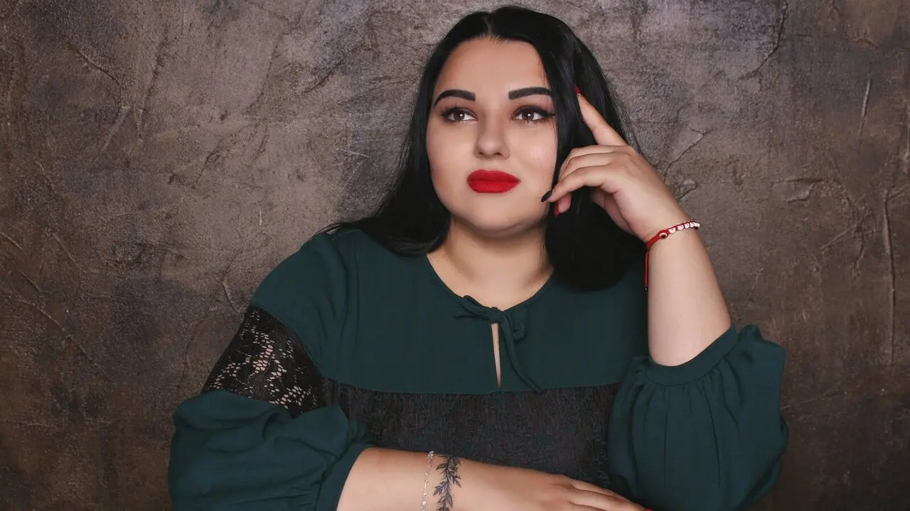 Discover RosalineFlow VIP show